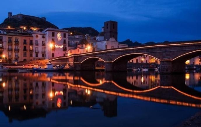 Le Camelie Appartamento Bosa Buitenkant foto